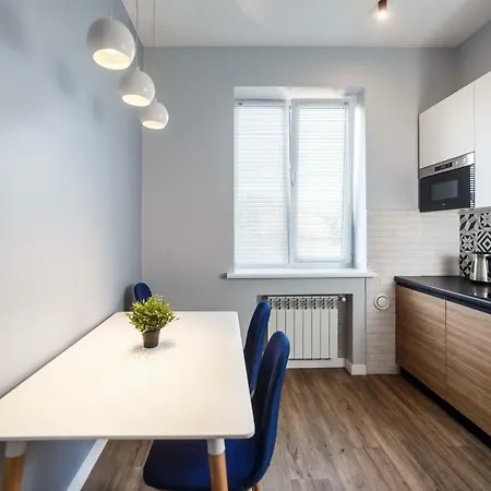 Loft In Old Ac Fireplace *